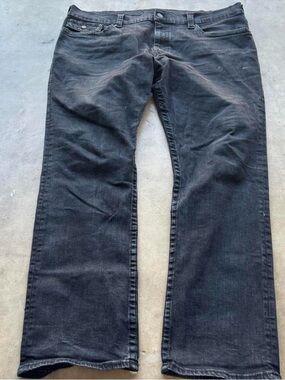 True Religion relaxed Straight Jeans 42